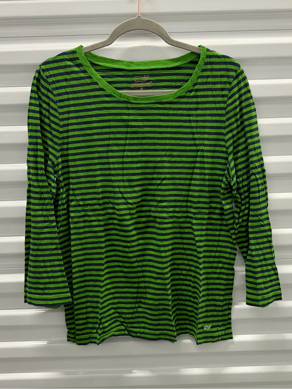 Vineyard Vines Green & Navy Striped Tee Size XL